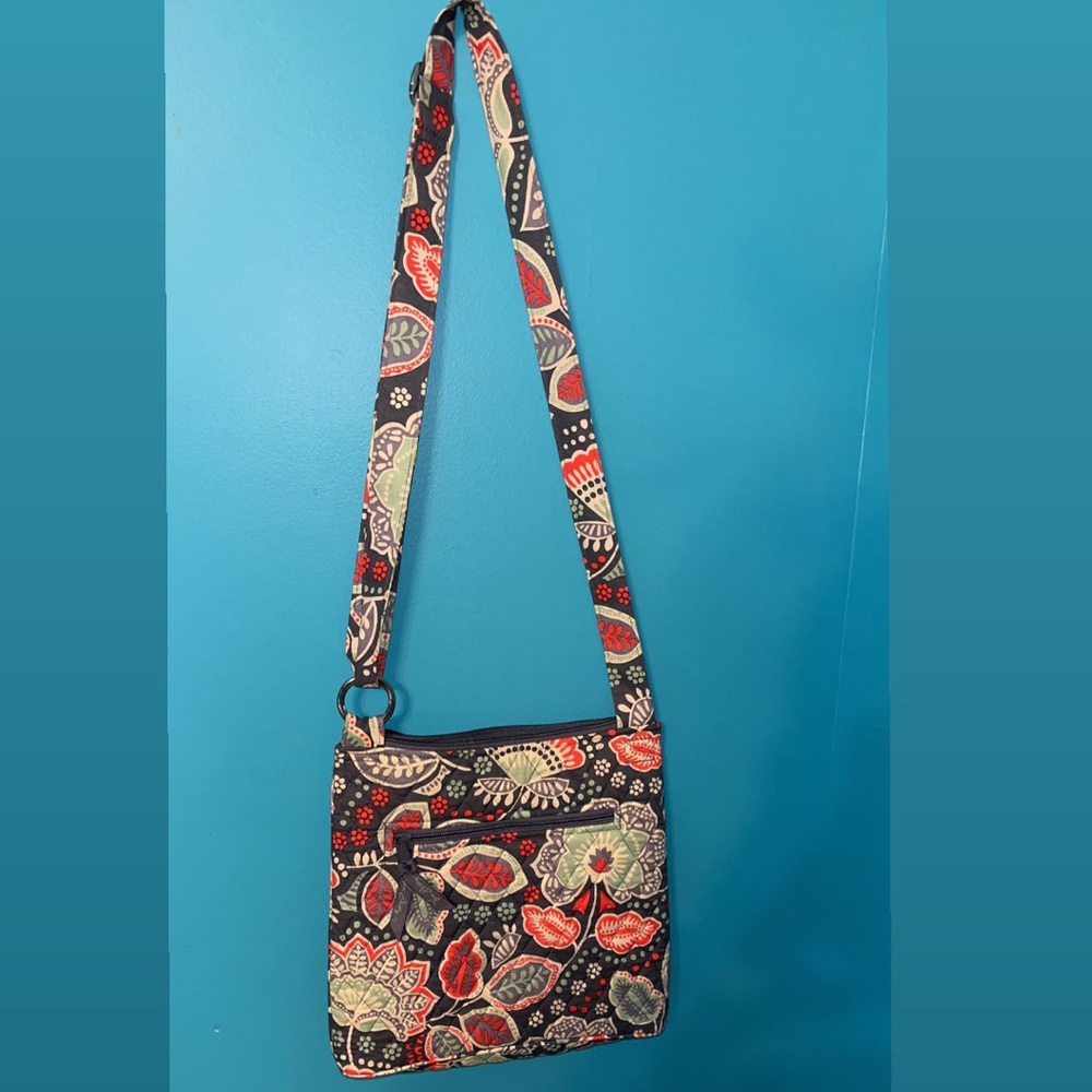 BRAND NEW Vera Bradley Triple Compartment Crossbody Bag in recycled cotton